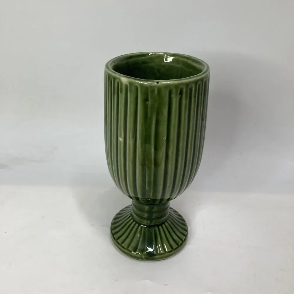 Pottery  Footed Vase‎ Goblet MCM Green Farm Cottage Pedestal  7.5